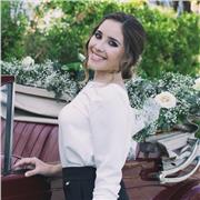 Profesora de Inglés hasta nivel C1, materias de primaria hasta 6º de primaria y asignatura de sociales (historia) ESO/Bachiller